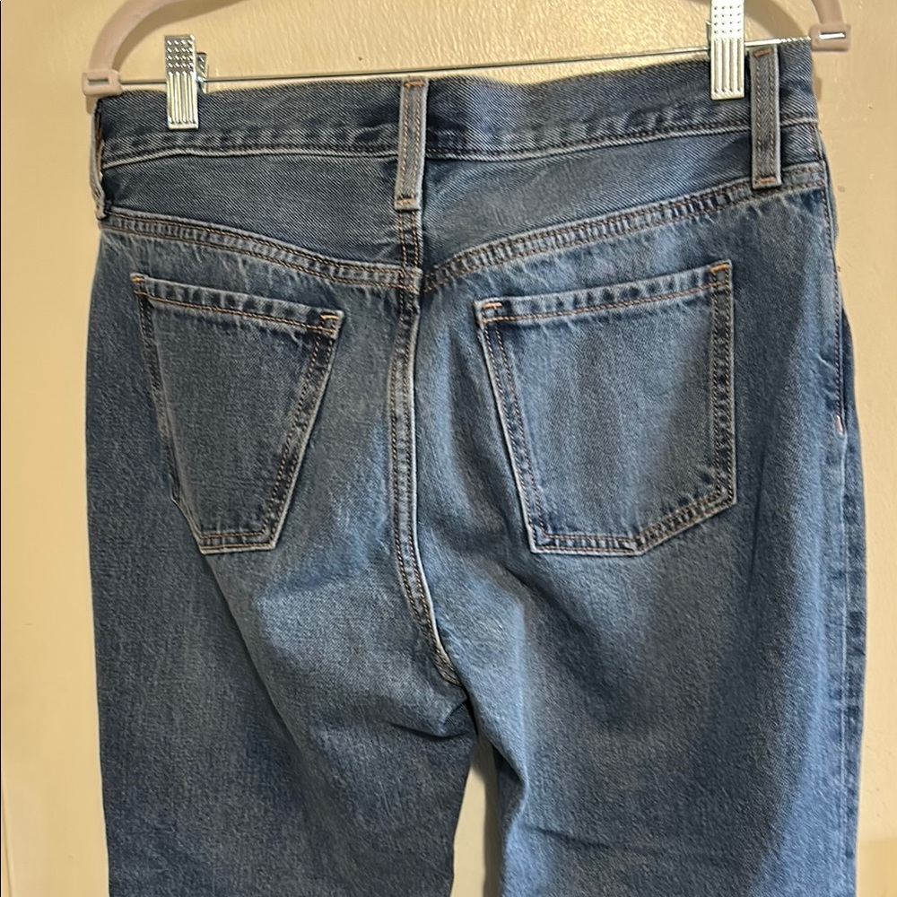 Old Navy Blue Boyfriend Jeans Distressed Cropped - Picture 7 of 8